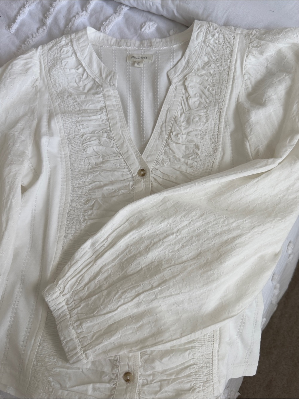 Women's Ivory Ruched Button-Front Top - Picture 5 of 9